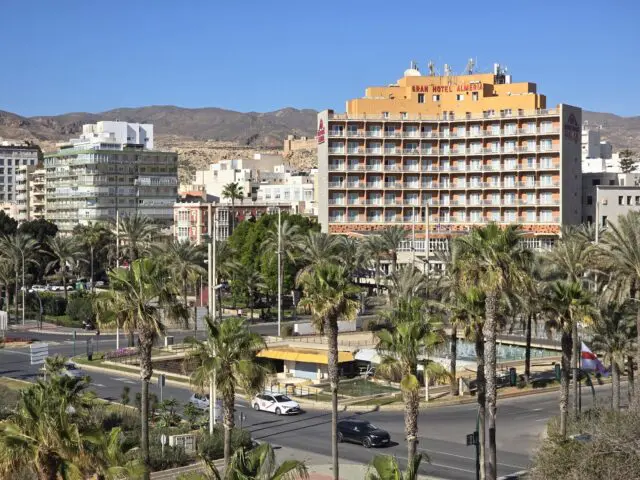 hotel en almería