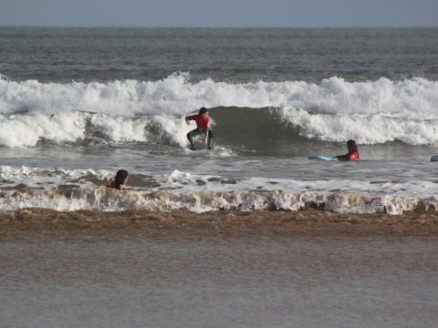 Escuela De Surf Pinos Laredo