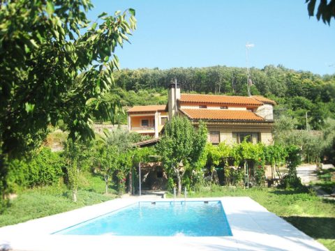 Casa Viñas Blancas