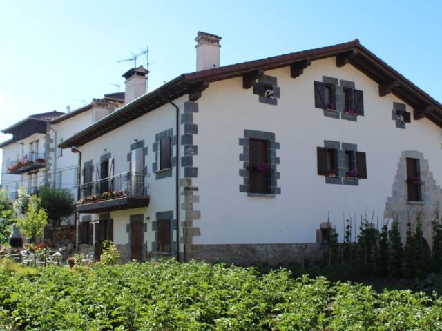 Casa Rural Juantonea