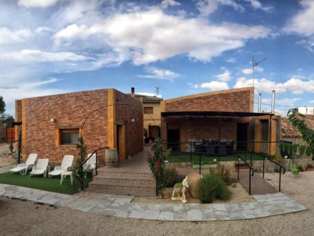Casa Rural - Los Zafranales - Apartamentos Rurales