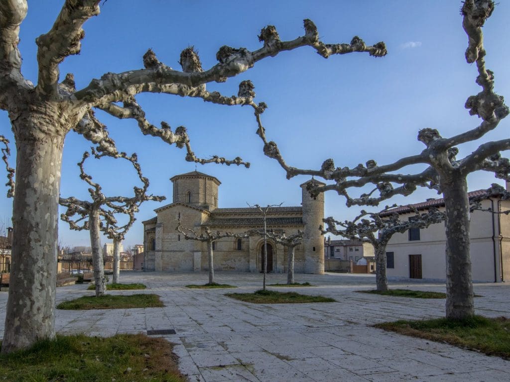 Iglesia de San Martín de Tours