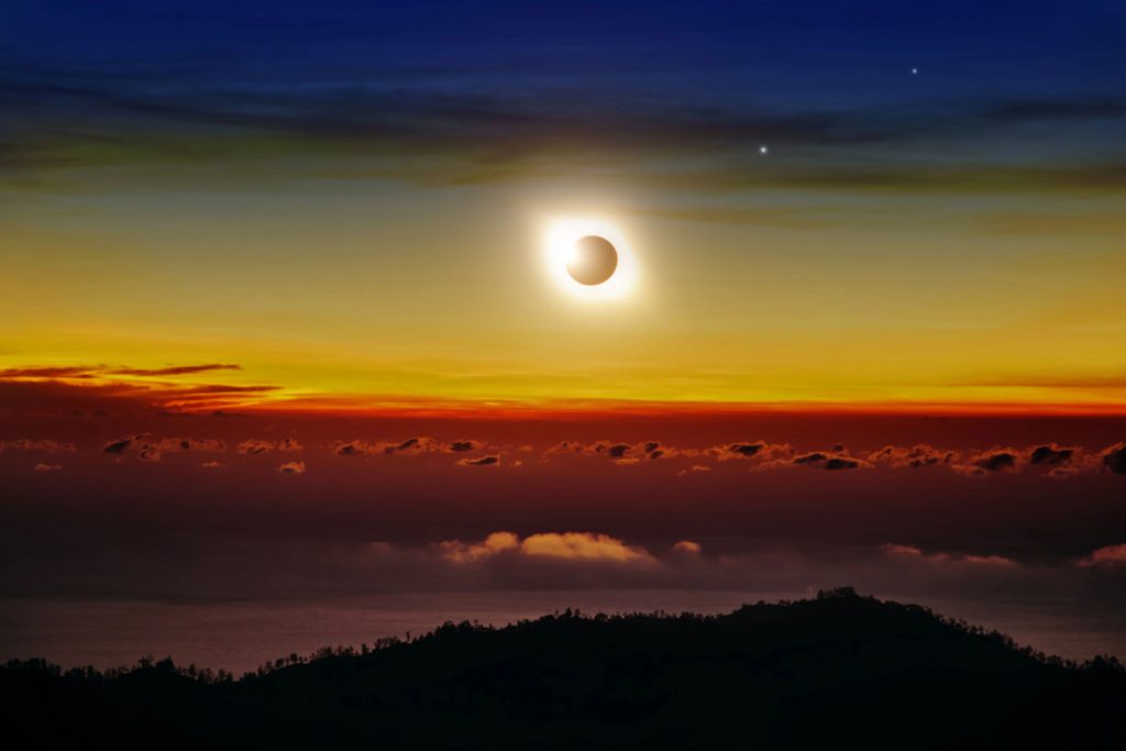 Eclipse solar total en España: los mejores lugares para vivir un espectáculo único bajo las estrellas